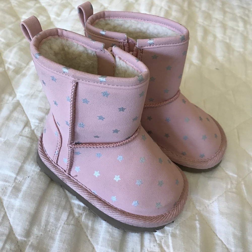Baby Gap, size 5, pink winter boots